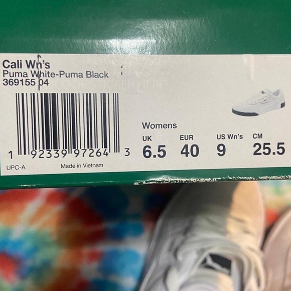 Puma Sneakers - Picture 7 of 8